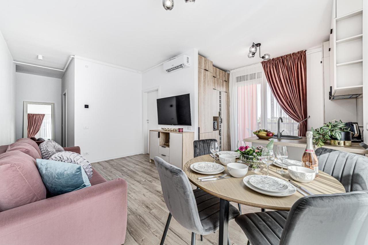Elegant Apartment Near Afi & Atrium Mall 阿拉德 外观 照片